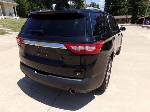 Used 2018 Chevrolet Traverse LT image 31