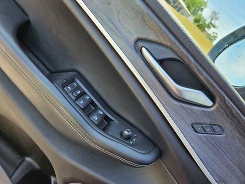 Used 2023 Jeep Grand Cherokee L Limited image 11