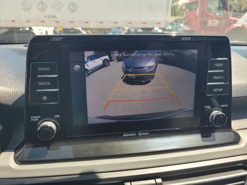 Used 2023 Kia Seltos LX AWD/4WD image 20