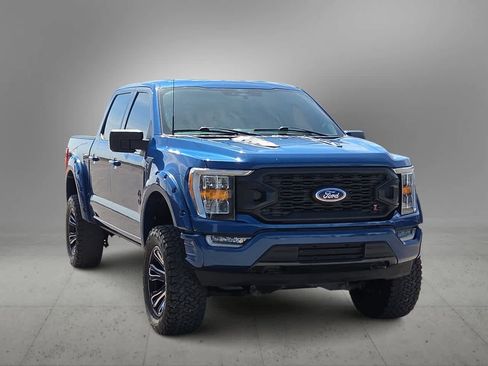 Used 2022 Ford F150 XLT w/ Equipment Group 302A High AWD/4WD image 3