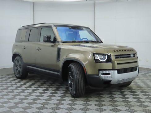 Certified 2021 Land Rover Defender 110 S image 3