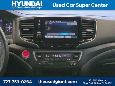 Used 2023 Honda Passport TrailSport image 16