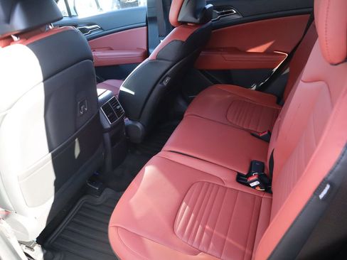 New 2026 Kia Sportage SX image 13