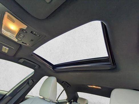 Used 2015 Lexus IS 250 w/ F-Sport Package image 15