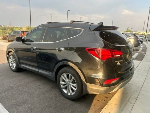 Used 2018 Hyundai Santa Fe Sport 2.0T AWD/4WD image 4