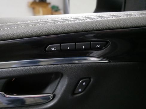 Used 2017 Chevrolet Impala Premier w/ Enhanced Convenience Package image 12