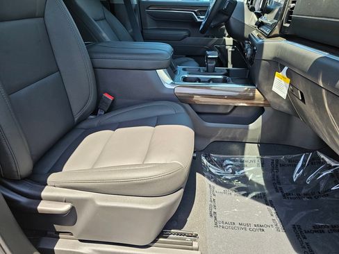New 2026 Chevrolet Silverado 1500 LT Trail Boss w/ LT Trail Boss Premium Package AWD/4WD image 10