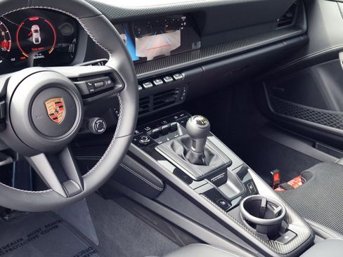 New 2026 Porsche 911 GT3 image 19