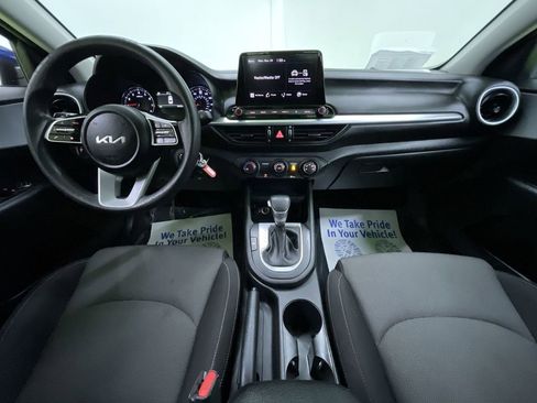 Used 2023 Kia Forte LXS w/ LXS Technology Package image 17