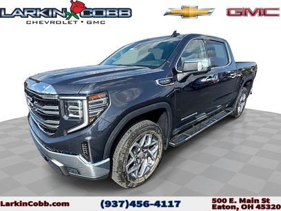 New 2026 GMC Sierra 1500 SLT w/ SLT Premium Package