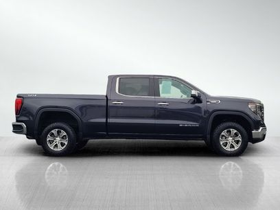 Used 2022 GMC Sierra 1500 SLT w/ SLT Convenience Package