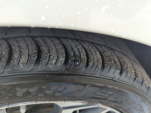 Used 2023 Kia Forte LXS image 31