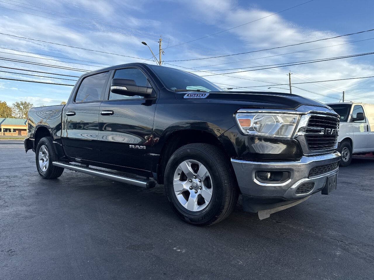 Used 2019 RAM 1500 Big Horn AWD/4WD image 1
