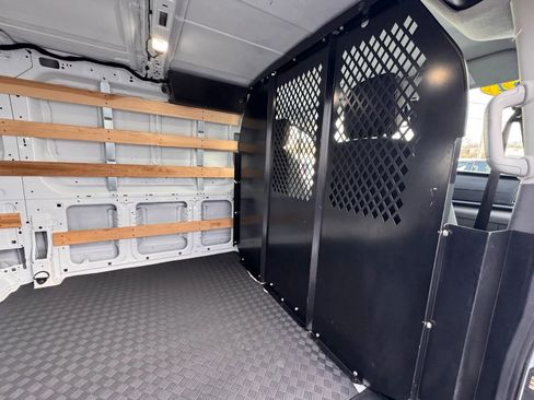 Used 2024 Ford Transit 250 Low Roof w/ Exterior Upgrade Package image 27