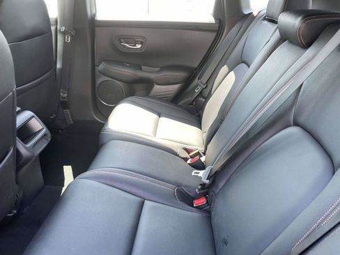 Used 2024 Honda HR-V Sport image 10