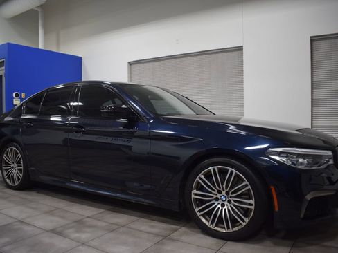 Used 2019 BMW M550i xDrive w/ Premium Package 2 image 5