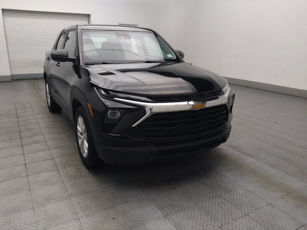 Used 2025 Chevrolet TrailBlazer LS FWD image 13