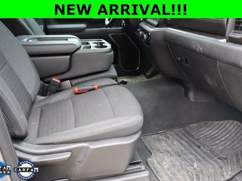 Used 2025 Chevrolet Silverado 3500 LT w/ Safety Package AWD/4WD image 16