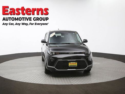 Used 2025 Kia Soul LX w/ LX Technology Package image 51