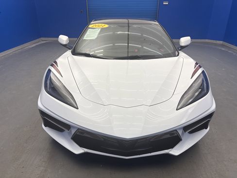 Used 2021 Chevrolet Corvette Stingray Preferred Conv w/ Battery Protection Package image 3