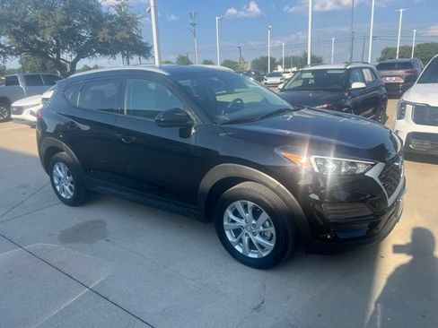 Used 2020 Hyundai Tucson Value FWD image 2