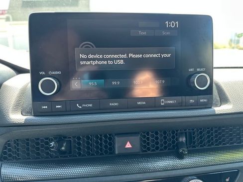 Used 2025 Honda CR-V EX image 23