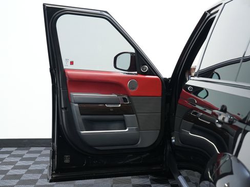 Used 2016 Land Rover Range Rover LWB SV Autobiography image 23