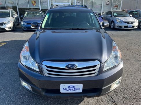Used 2010 Subaru Outback 2.5i Premium AWD/4WD image 5