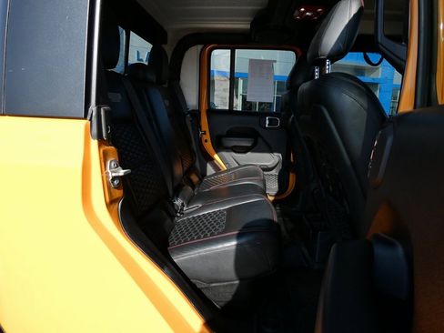 Used 2021 Jeep Gladiator Rubicon image 18