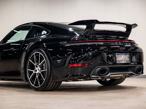 Used 2026 Porsche 911 Carrera T image 25