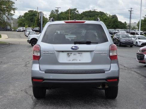Used 2015 Subaru Forester 2.5i Premium AWD/4WD image 10