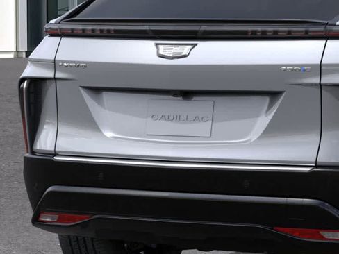 New 2024 Cadillac Lyriq Luxury w/ LPO, Floor Liner Package image 14