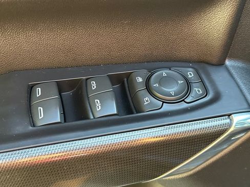 Used 2020 GMC Sierra 1500 AT4 w/ Off-Road Performance Package AWD/4WD image 25