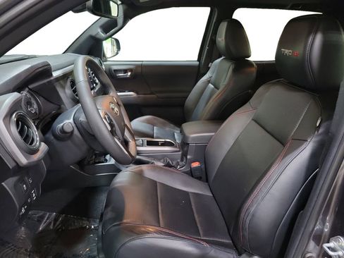 Used 2023 Toyota Tacoma TRD Pro AWD/4WD image 13