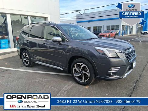 Used 2023 Subaru Forester Touring image 1
