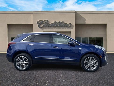New 2026 Cadillac XT5 Premium Luxury w/ Driver Assist Package image 2