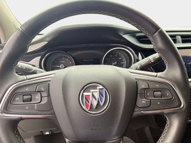 Used 2022 Buick Encore GX Select w/ Sport Touring Package FWD image 22