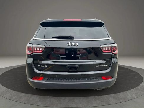 Used 2018 Jeep Compass Limited w/ Safe & Security Group AWD/4WD image 6