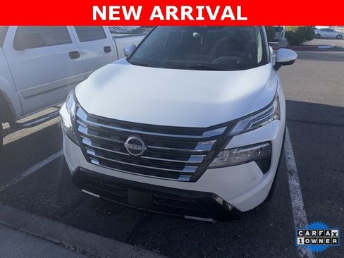 Certified 2024 Nissan Rogue Platinum w/ Platinum Premium Package image 5