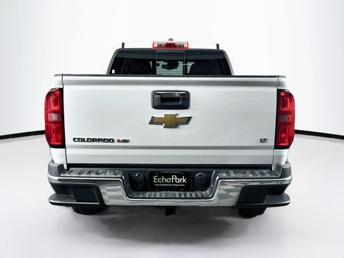 Used 2017 Chevrolet Colorado LT w/ Luxury Package, Chrome AWD/4WD image 7
