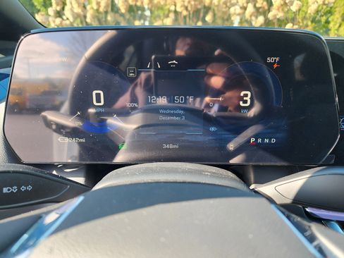 New 2026 Chevrolet Equinox EV LT image 30