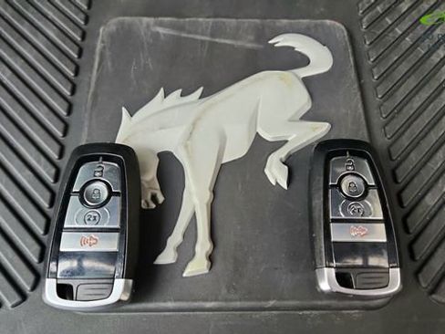 Used 2025 Ford Bronco Raptor AWD/4WD image 59