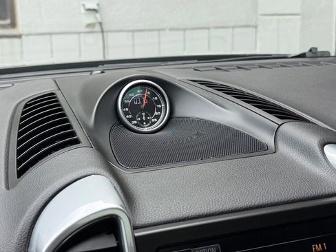 Used 2013 Porsche Cayenne GTS AWD/4WD image 41