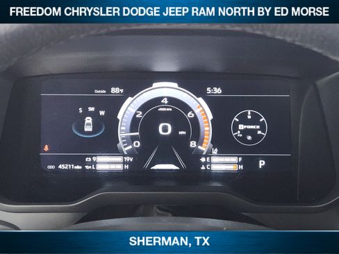 Used 2024 Toyota Tundra Limited w/ Power Package AWD/4WD image 11