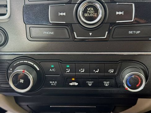 Used 2014 Honda Civic LX image 18