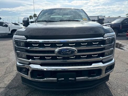 Used 2025 Ford F250 Lariat w/ Chrome Package AWD/4WD image 3