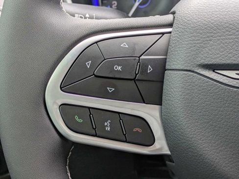 New 2027 Chrysler Pacifica Select FWD image 27