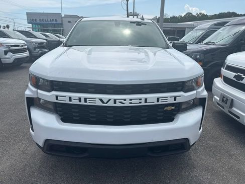 Used 2022 Chevrolet Silverado 1500 Custom AWD/4WD image 8
