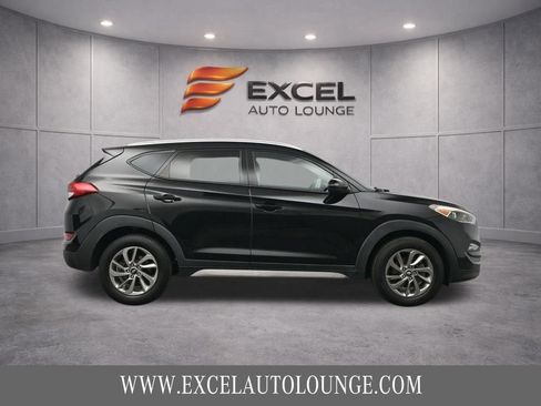 Used 2017 Hyundai Tucson SE image 7