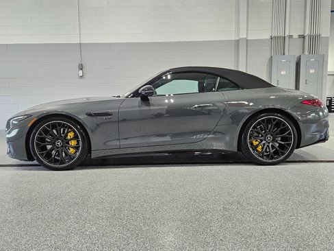 Certified 2025 Mercedes-Benz SL 63 AMG 4MATIC image 7